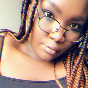 Meet your Posher, Elle